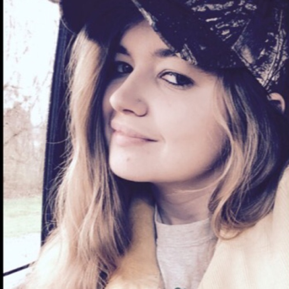 Meet your Posher, Mackenzie